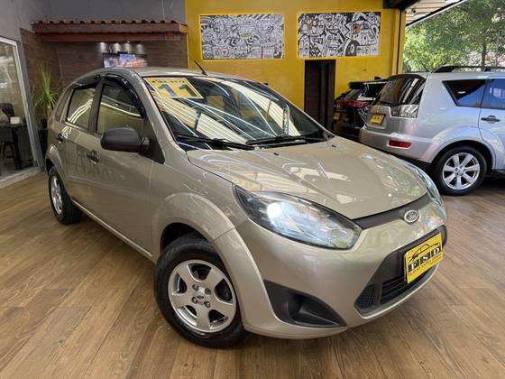 FORD FIESTA 1.6 MPI CLASS HATCH 8V FLEX 4P MANUAL